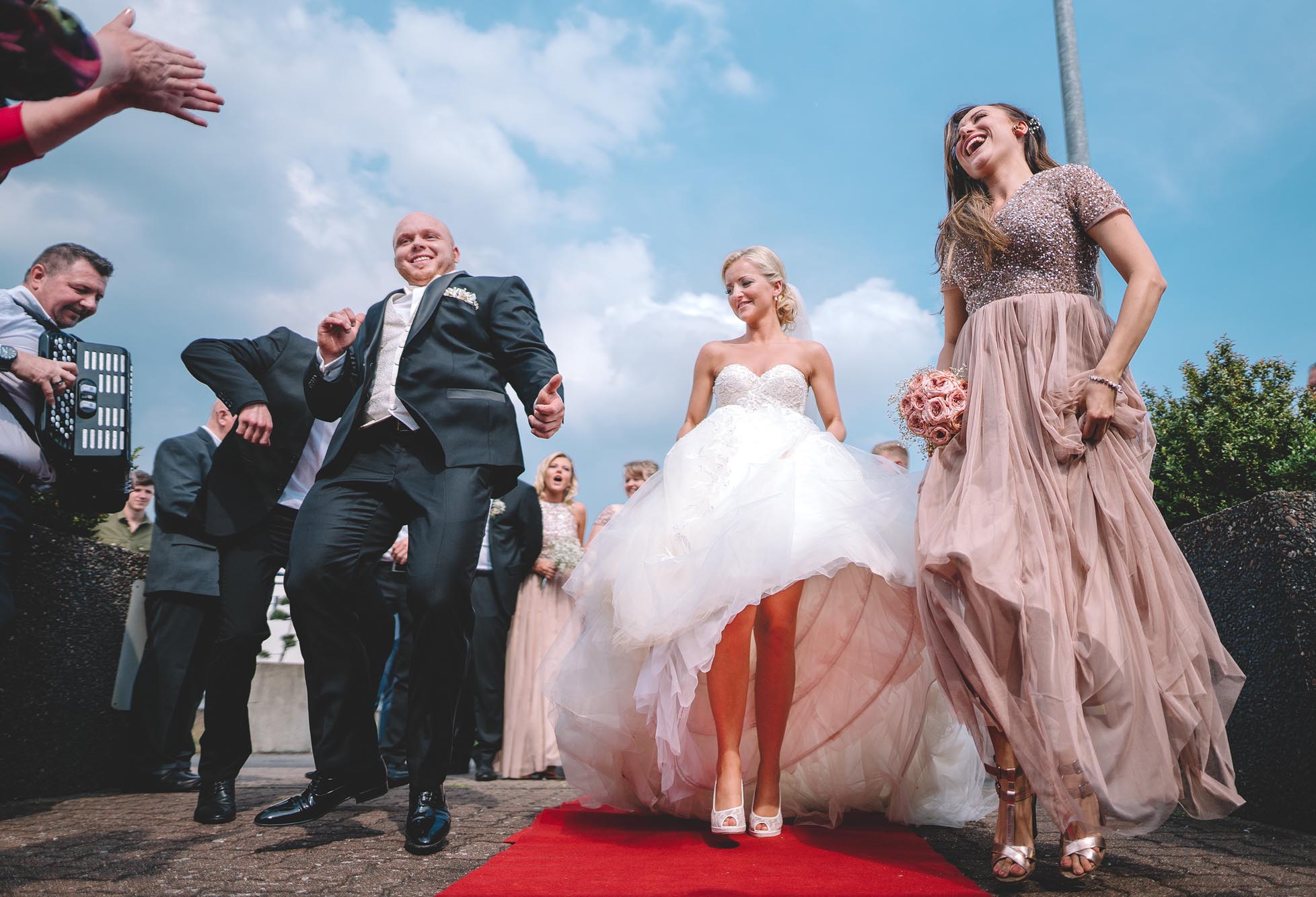 Hochzeitsfotografie mit Anreise nach Soltau - Bild 17