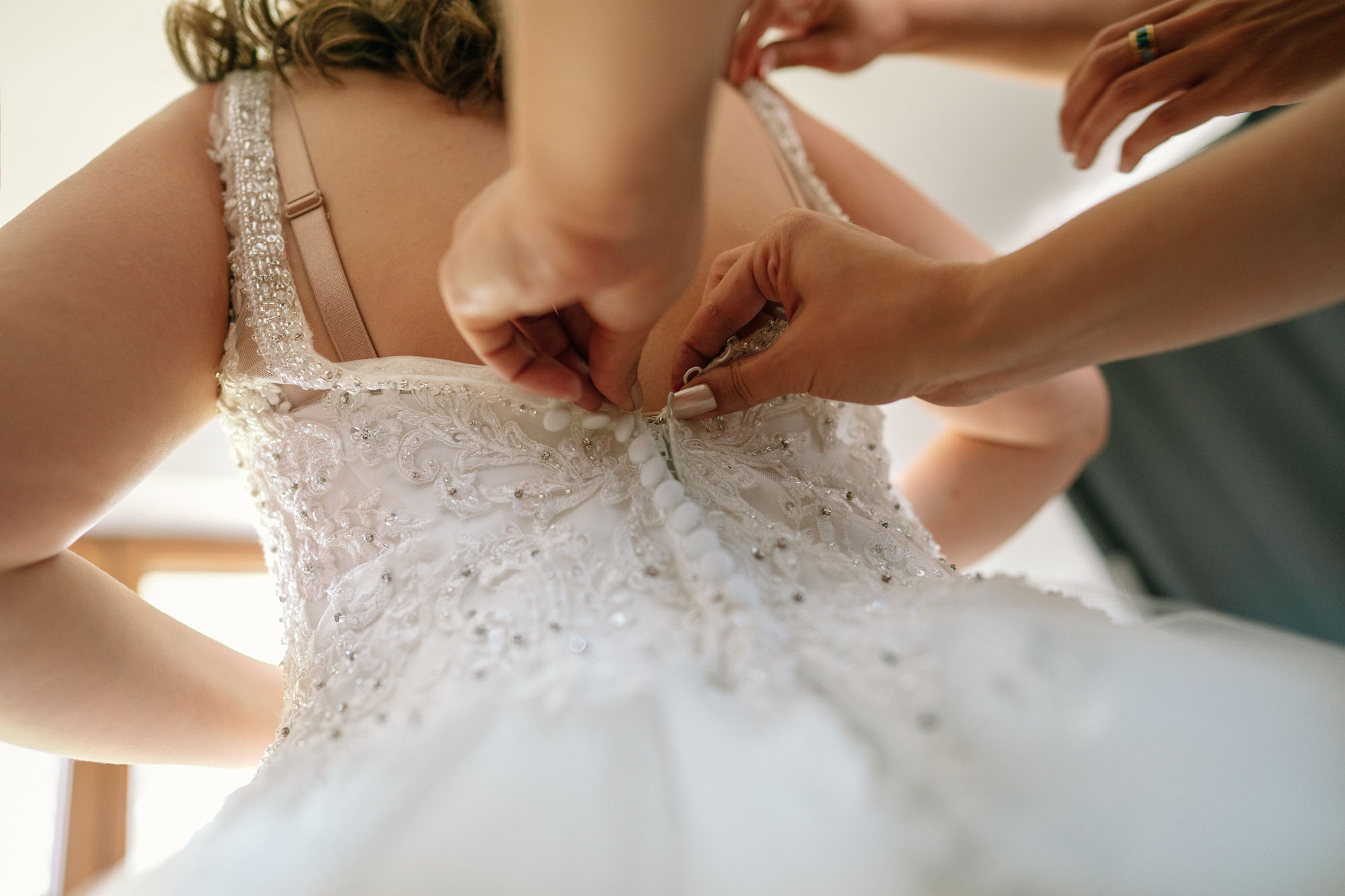 Hochzeit in Heidenheim: Natürliche Hochzeitsfotografie bei Angela und Jochen