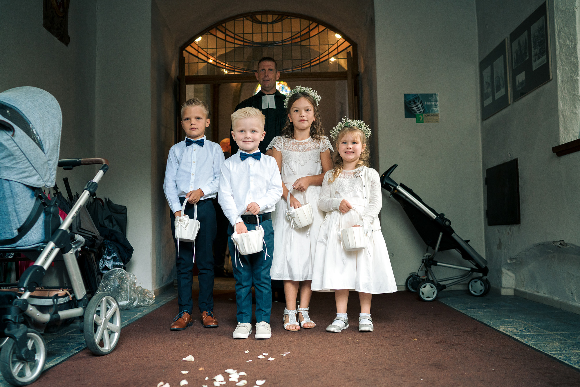 Natürliche Hochzeitsfotografie bei Regen in Bremen - Bild 60
