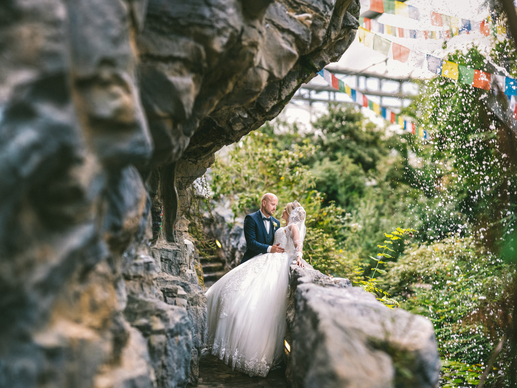 Natürliche Hochzeitsfotografie bei Regen in Bremen - Bild 42